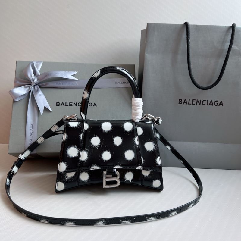 Ba*len*cia*ga hourglass bags
